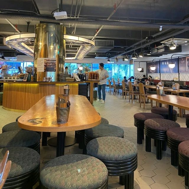 great spot for food