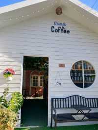 บ้านองุ่น Coffee
