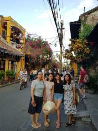 "Ba Na Thrills, Da Nang Chills, and Hoi An Magic!” 🏮🚠