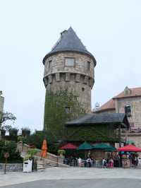 เมืองสวนสนุกบนยอดเขา •Ba Na Hills•
