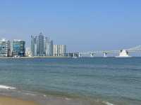 釜山廣安大橋看海，一邊把心事曬乾