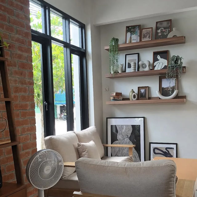  NIMBYCoffeeHouse