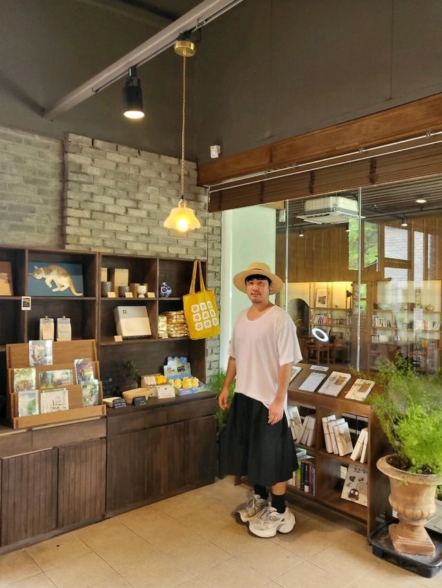여름날 초록으로 힐링하는 상주 감성카페