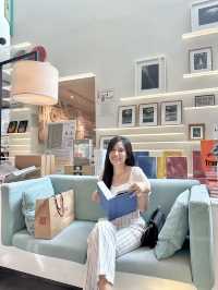 ร้านหนังสือ Open House Central Embassy📚