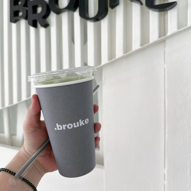  Brouke Cafe – 
