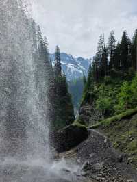 Bernese Oberland Hiking Trails