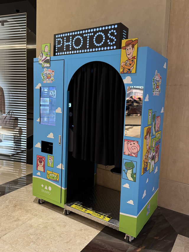 【澳門】新濠影匯 《反斗奇兵》30週年主題展覽🧑‍🚀🪐📸