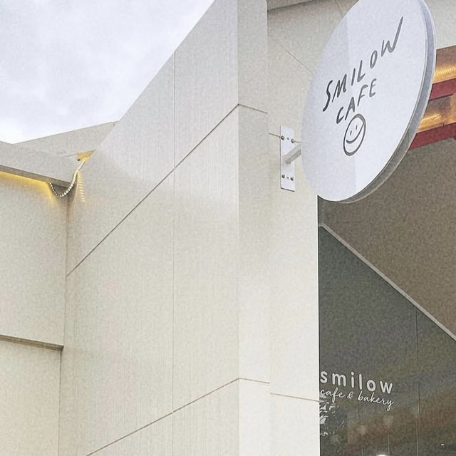 Smilow Cafe — คาเฟ่ในปั๊มที่ทำให้ใจพองโตได้จริง 