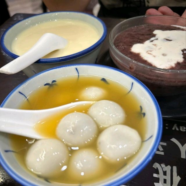Go to Hong Kong hungry and come back full!🤣