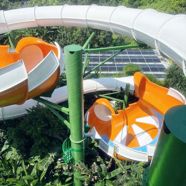 Splash Paradise in the Heart of Kuta: Waterbom Bali Delivers! 🇮🇩