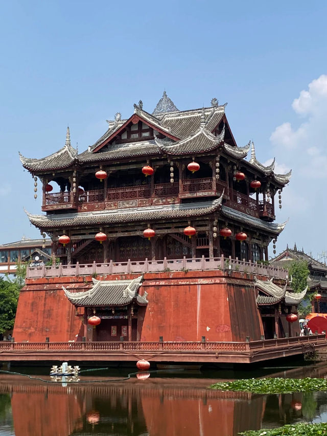 Luodai Ancient Town 🏘️