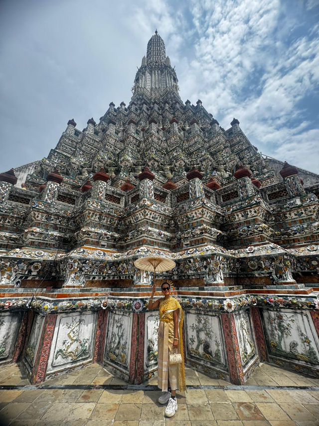 The Radiance of Wat Arun: Bangkok’s Temple of Light