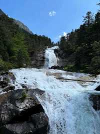 Waterfalls, Forest Trails, and Total Fairy Tale Feels at Pont d’Espagne