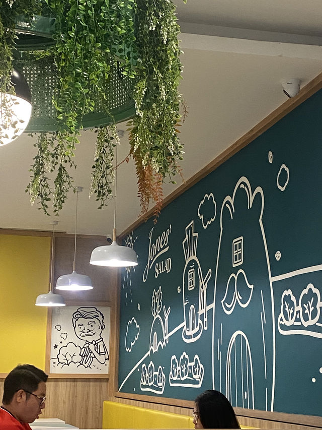 🌱 Jones’ Salad สาขา The Fourth พุทธมณฑล สาย 4