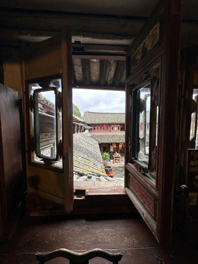 “Xizhou: The Courtyard Gem of Bai Heritage”