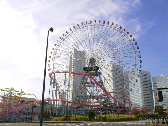 【神奈川】コスモクロック21が目印「よこはまコスモワールド」