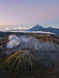 Volcano Sunrise Views🌋