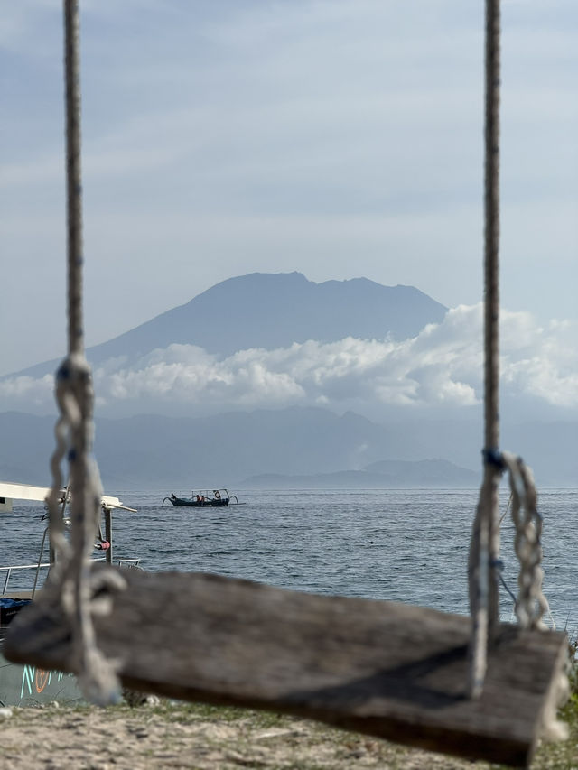 Pursuing the sacred Mount Agung Pursuing the sacred Mount Agung
