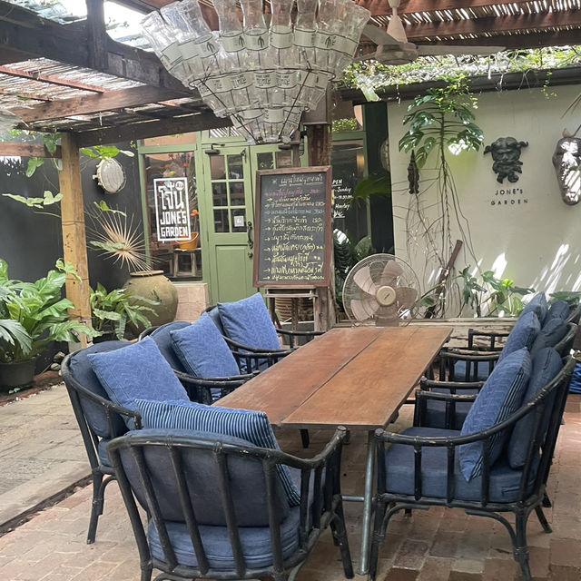 สวนโจ๋น (Jone's Garden)​