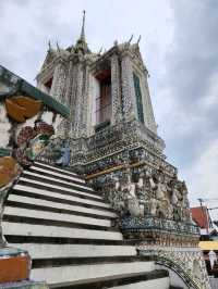 Sunny Splendor🏛️