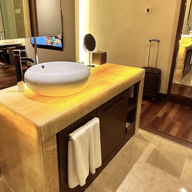 Why the Hyatt Regency Kinabalu is Sabah’s Ultimate Family Getaway 🌴✨ Why the Hyatt Regency Kinabalu is Sabah’s Ultimate Family Getaway 🌴✨