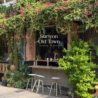 คาเฟ่ตึกเก่าสุดคลาสสิค มู้ดดี ย่านพระนคร ☕️🍃🥰