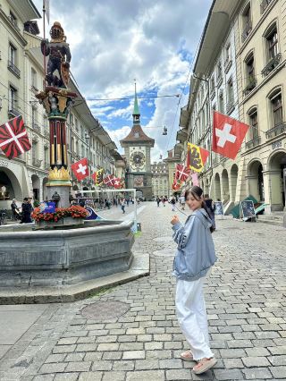 在聯合國教科文組織世界遺產城市伯爾尼，享受輕鬆愜意的瑞士生活方式。