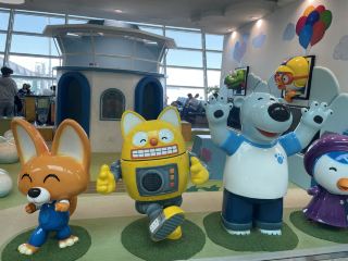 Incheon Airport ~ Free Children's Playground.