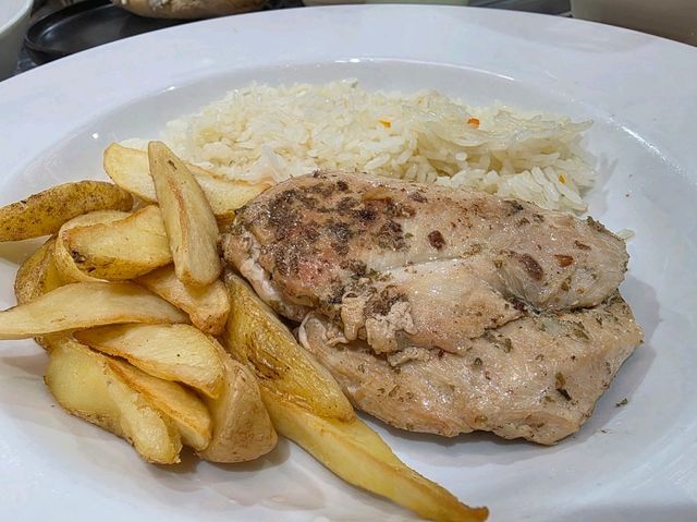 🇨🇱[산티아고]조용한 골목의 감성 맛집 – Siniestra 레스토랑