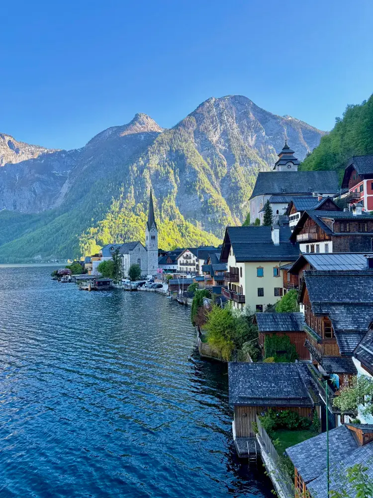 🦢 ハルシュタット：オーストリアの必見のおとぎ話のような村🇦🇹✨