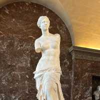 Once-in-a-lifetime Louvre experience
