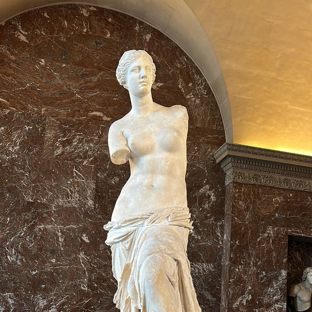 Once-in-a-lifetime Louvre experience