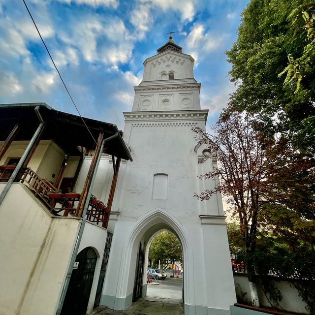 Timeless Beauty: Bărăția Church Encounter