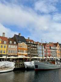 Stunning Canal Views at Nyhavn⛵️