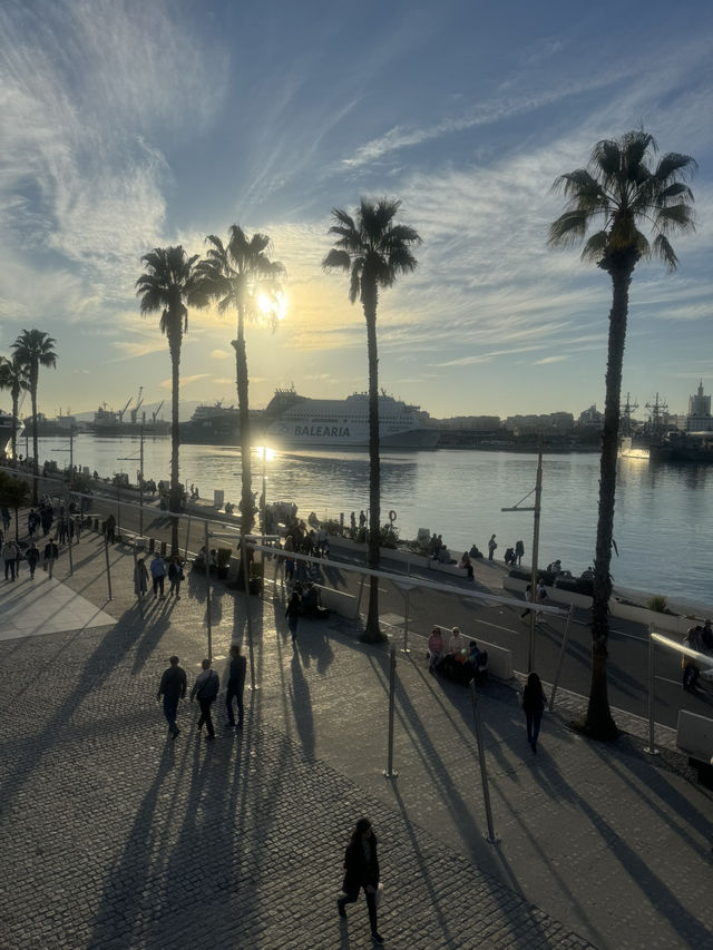 A SHORT BREAK IN MÁLAGA