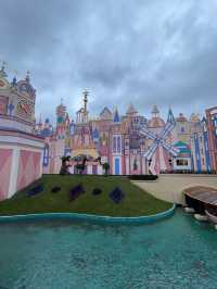 Feel the magic in Disneyland Paris!