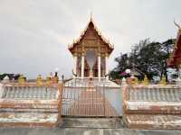 Hidden gem: a temple by the beach