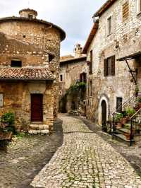 🏰 Whispers of Stone – Sermoneta, Italy