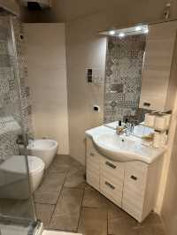 B&B Hotel Milano Aosta: Comfort & Convenience Just Steps from Milano Centrale 