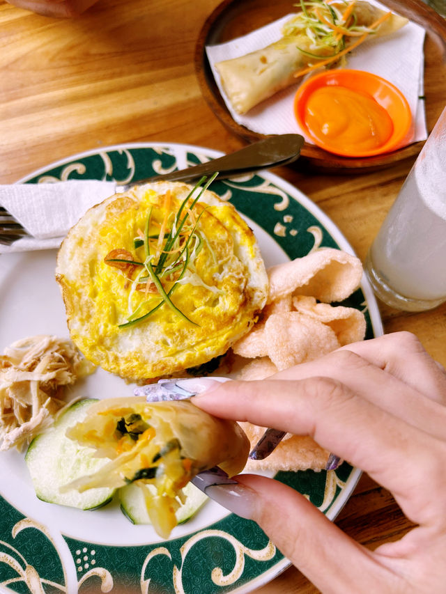Traditional Indonesian cuisine in the ocean autumn time Traditional Indonesian cuisine in the ocean autumn time