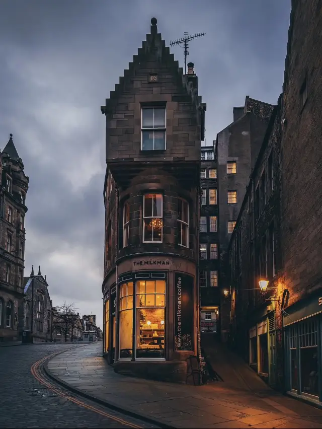 A Highland Heartbeat in the Lowlands: My Edinburgh Escape