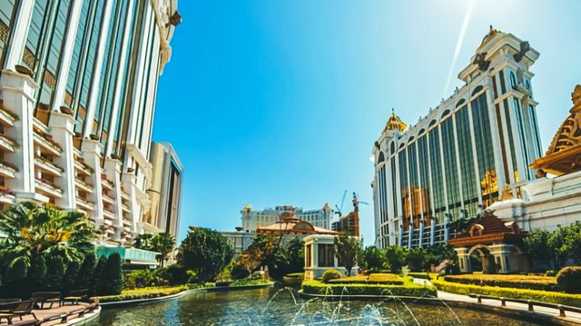 Experience a true Thai-style vacation at the Banyan Tree Macau.