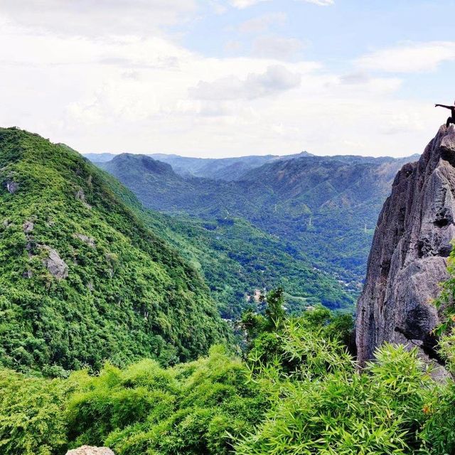 Montalban trilogy hike!