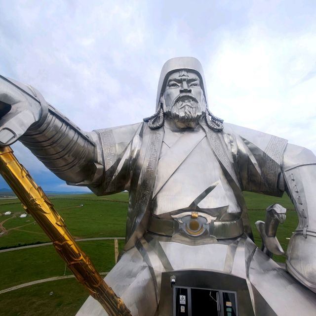 👑The Collosal Ruler of Mongolia 🇲🇳