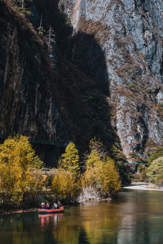 香格里拉｜巴拉格宗，曾經消失的隱世秘境