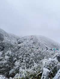 雲冰山