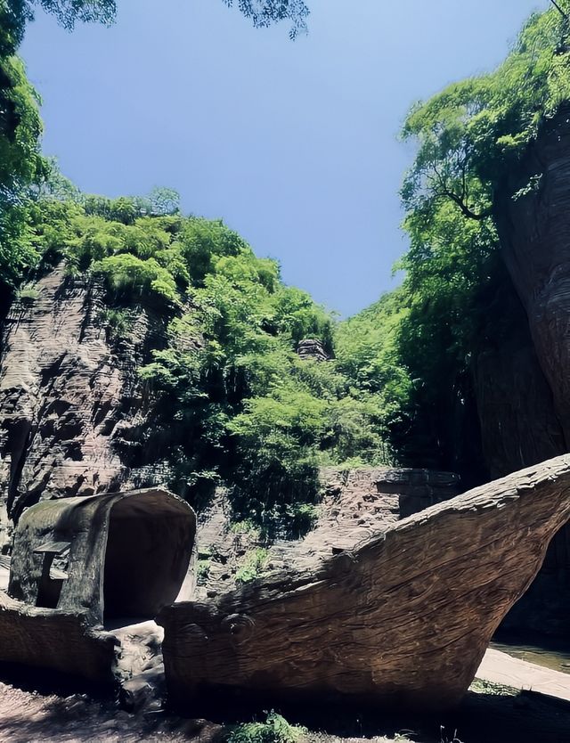 洛陽龍潭大峽谷，探秘心中的自然奇觀