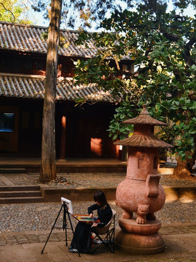 這座低調的明代白族寺院，藏著絕無僅有的壁畫