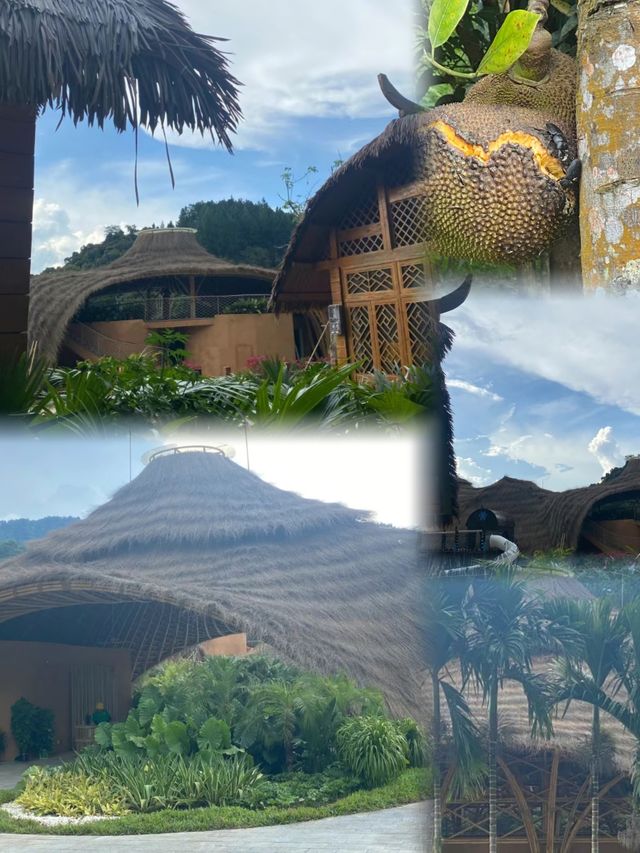 海南五指山腳下的黎族寨子一毛納村圖