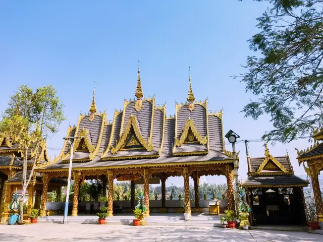 Departing from Xishuangbanna to Dali by self-driving on G214, Jingzhen Octagonal Pavilion | You really know how to have fun!